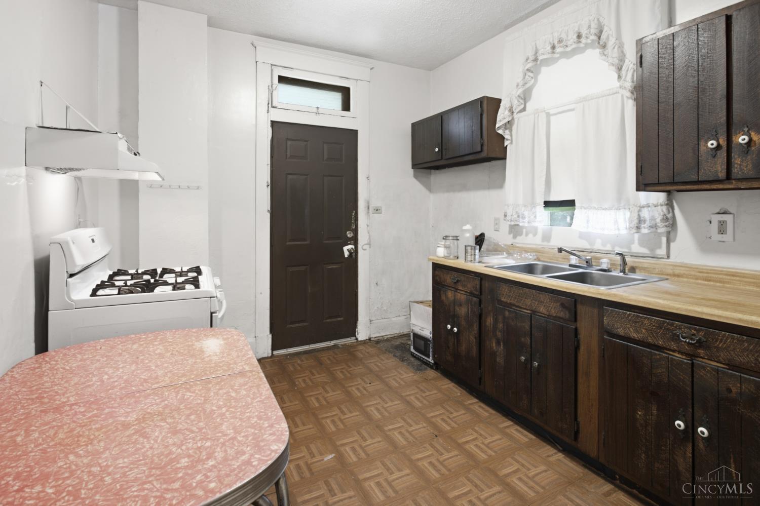 2035 Burnet Avenue, Cincinnati, OH, 45219 — photo 12