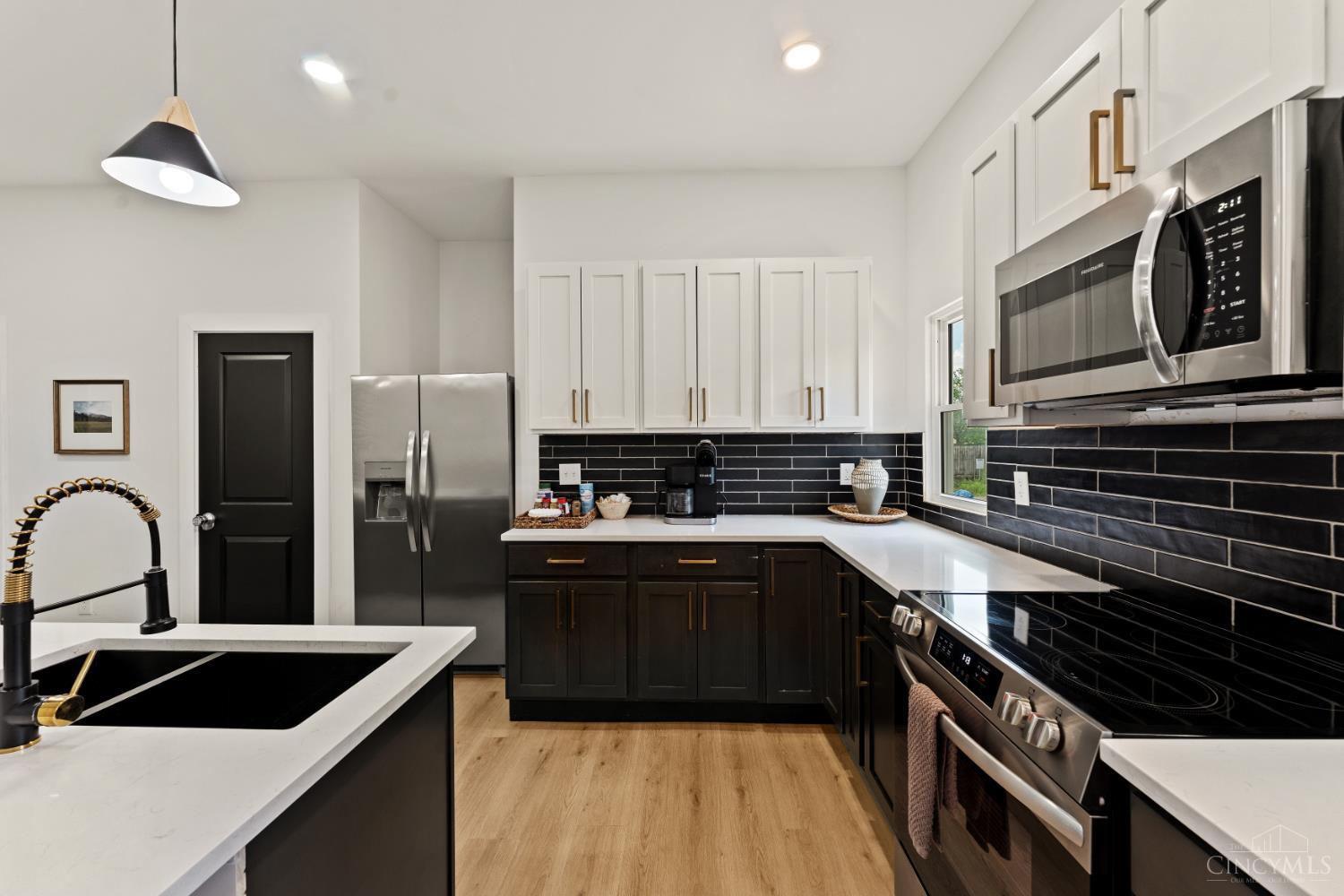 652 Wayne Street, Cincinnati, OH, 45206 — photo 14
