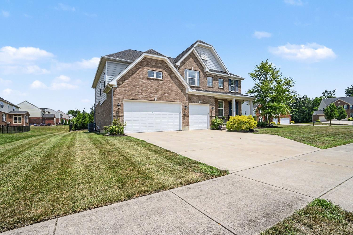 5858 Bit O Scotch Court, West Chester, OH, 45069 — photo 4