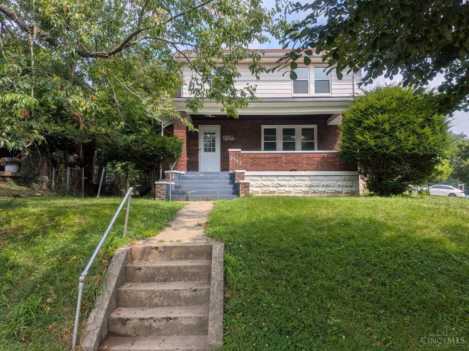 6662 Iris Avenue, Cincinnati, OH, 45213