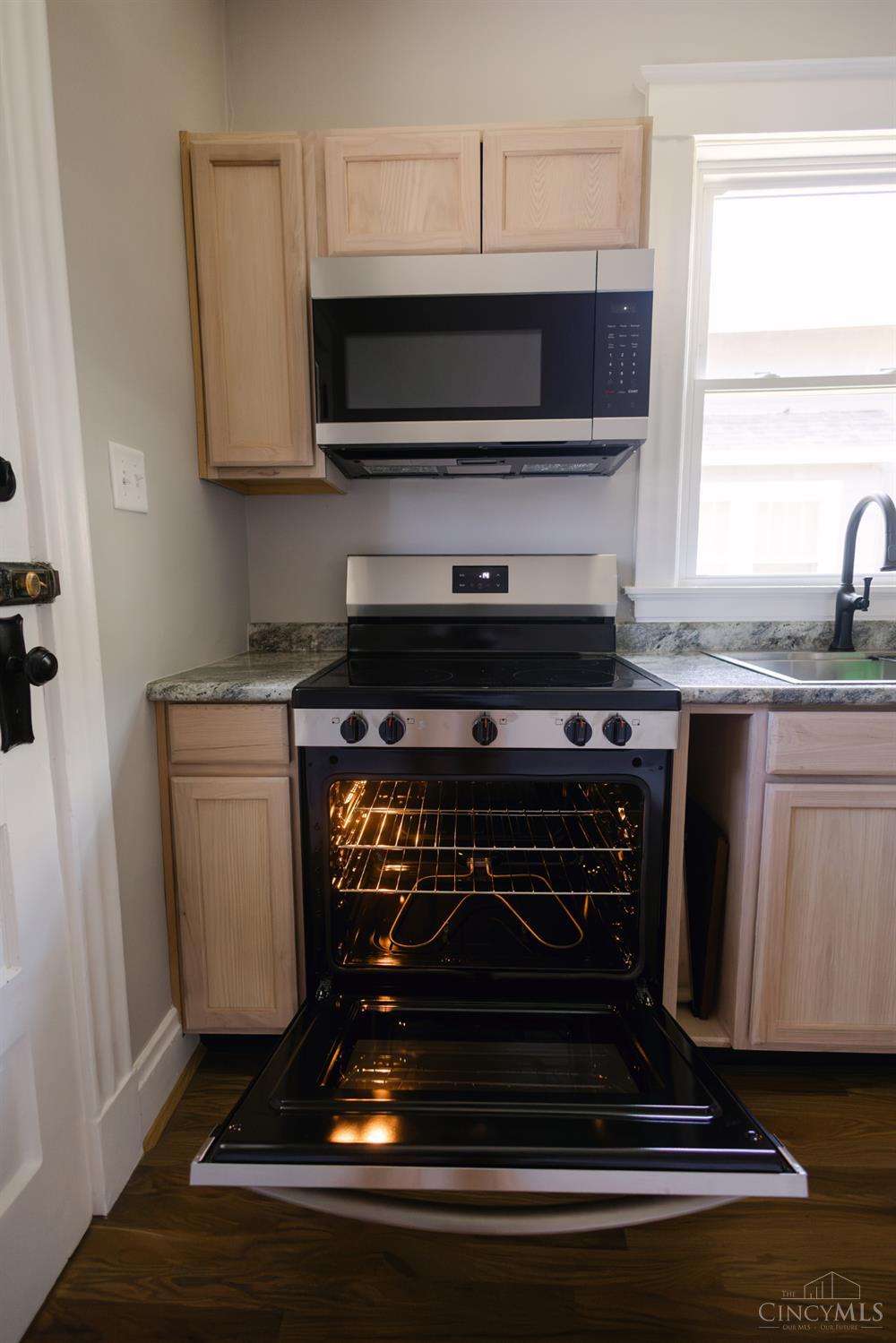 679 Elliott Avenue, Arlington Heights, OH, 45215 — photo 10