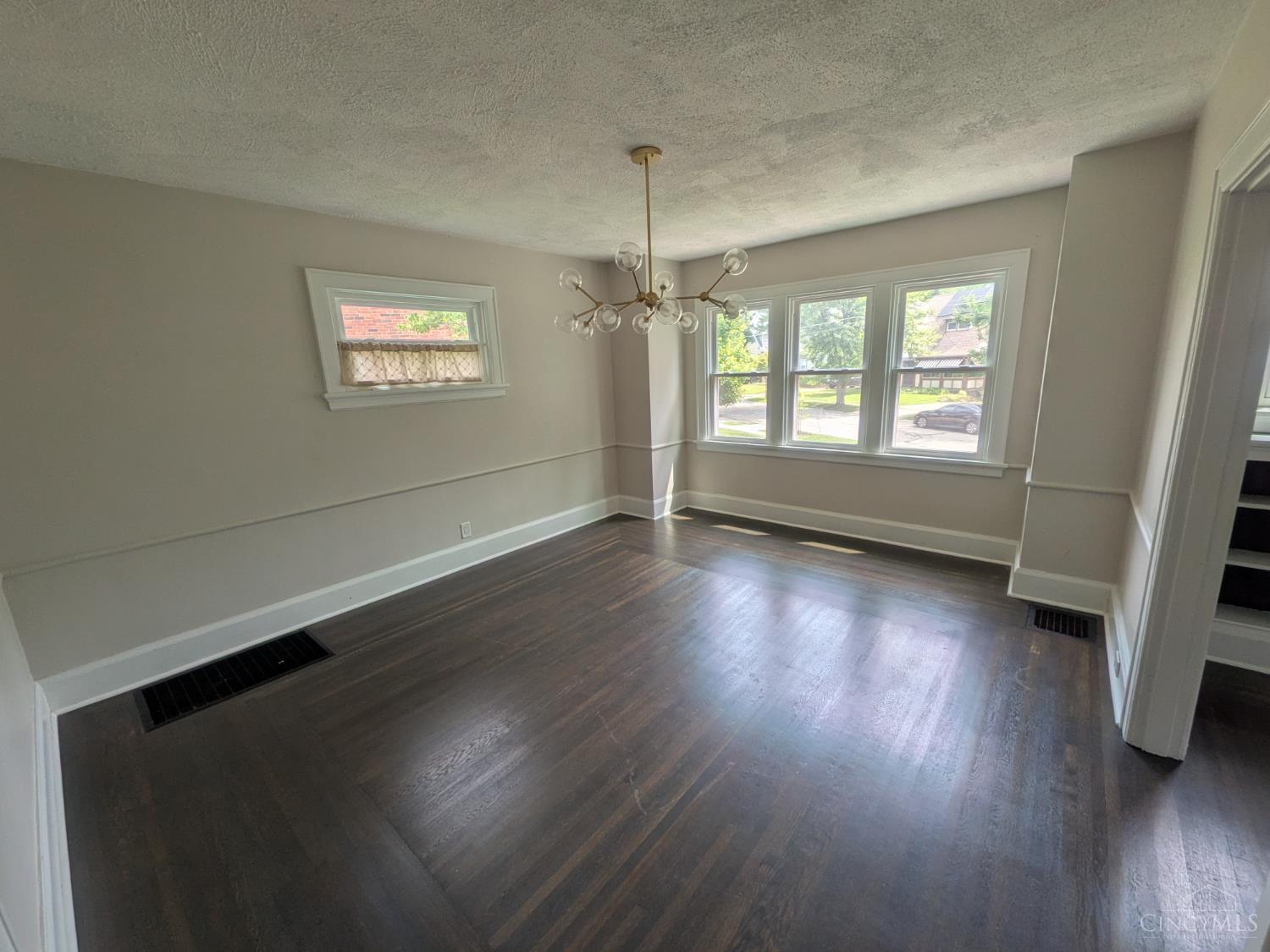 6662 Iris Avenue, Cincinnati, OH, 45213 — photo 11