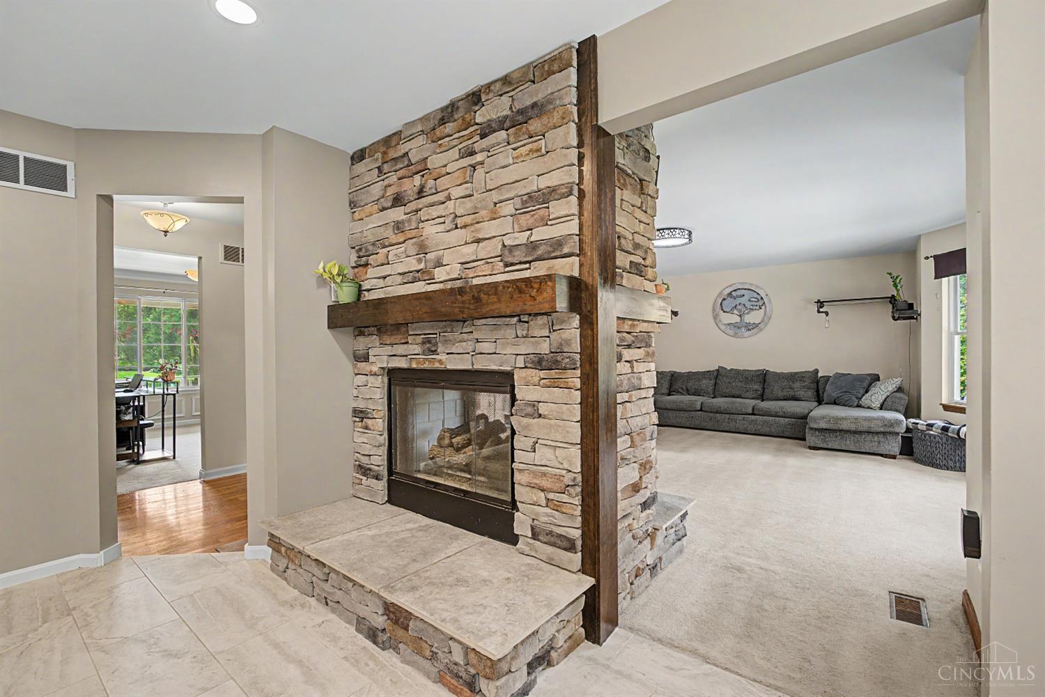 552 Virginia Lane, Union Twp, OH, 45244 — photo 17