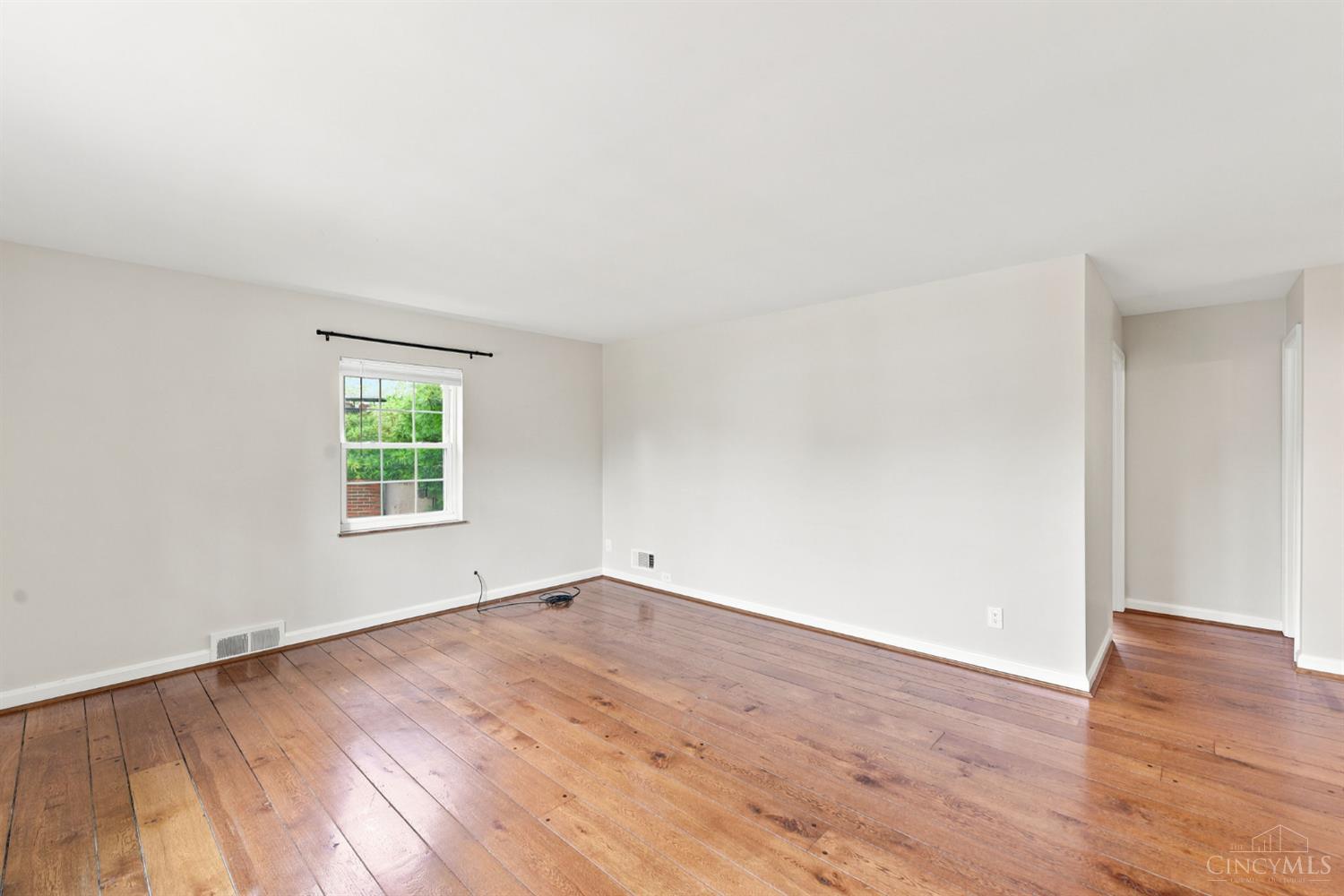 6239 Crestview Place, Cincinnati, OH, 45230 — photo 24