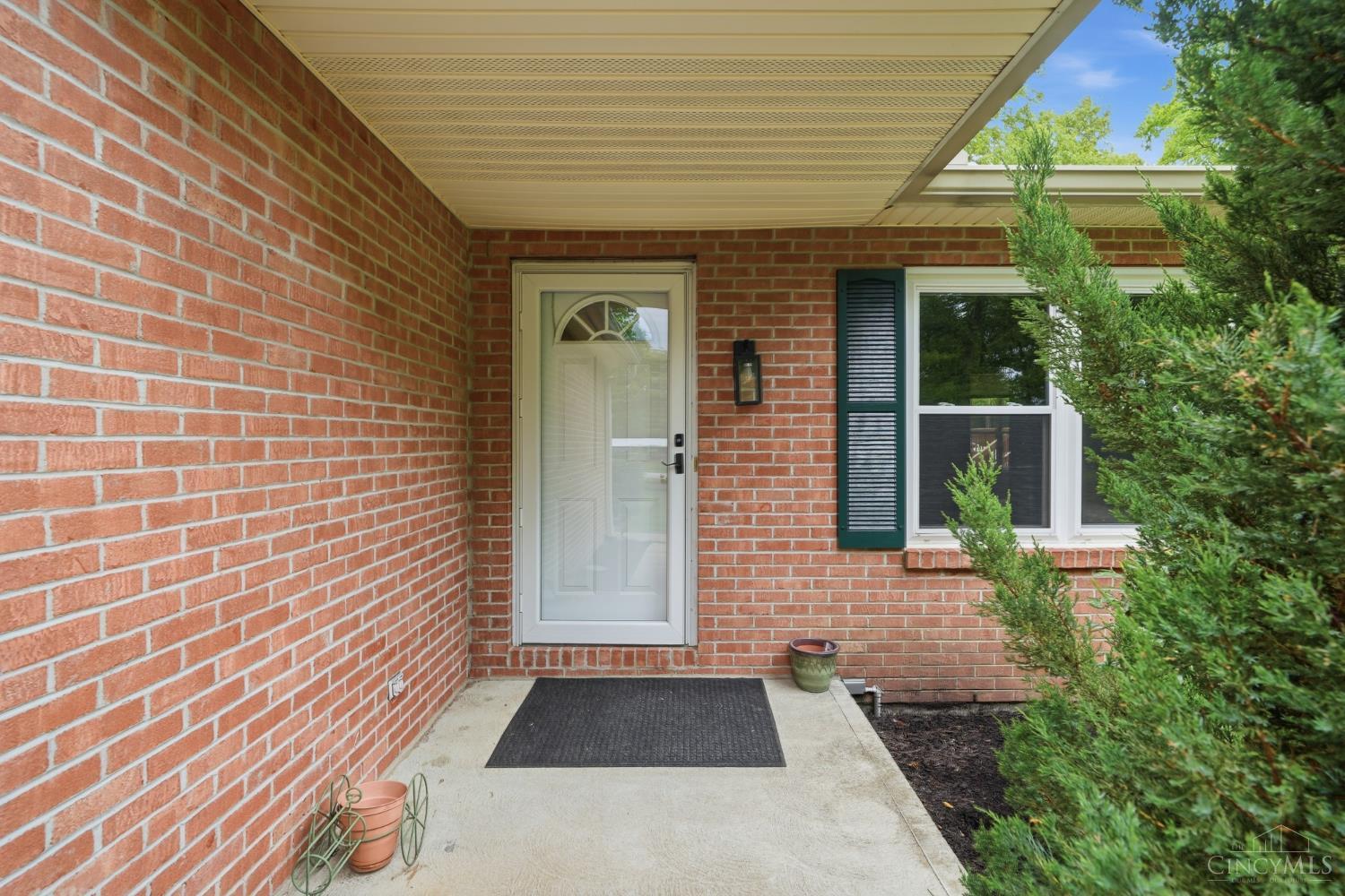 3rd image of 10891 Pleasant Renner Rd, Harlan Twp, OH 45122 | MLS# 1887481