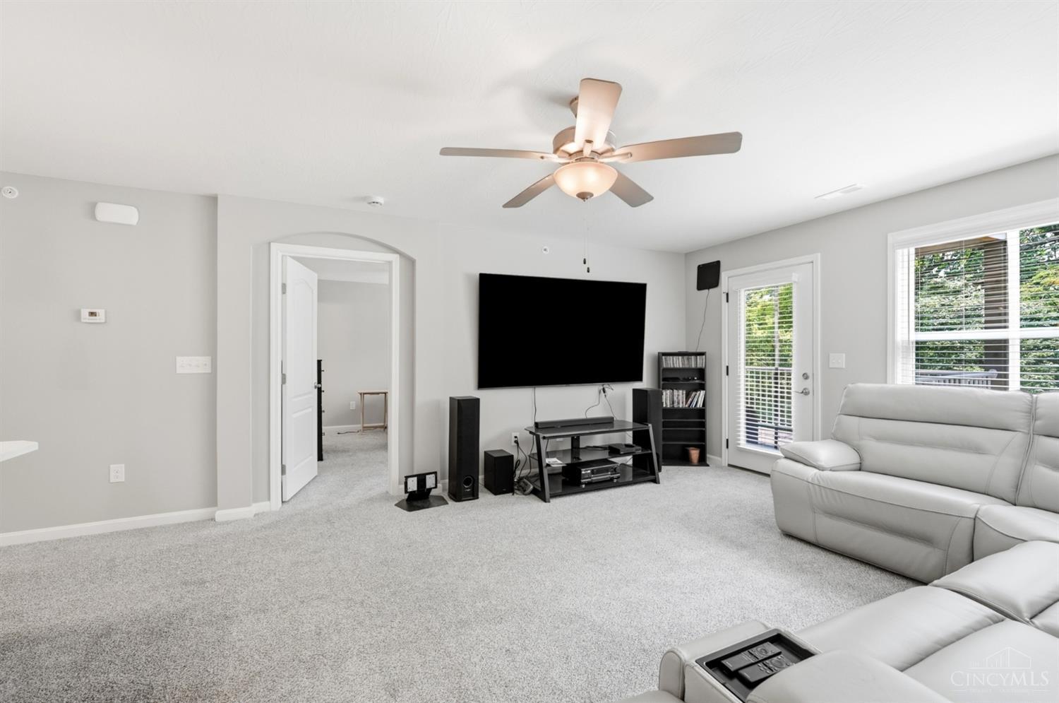 653 Tradition Ridge, Union Twp, OH, 45245 — photo 12
