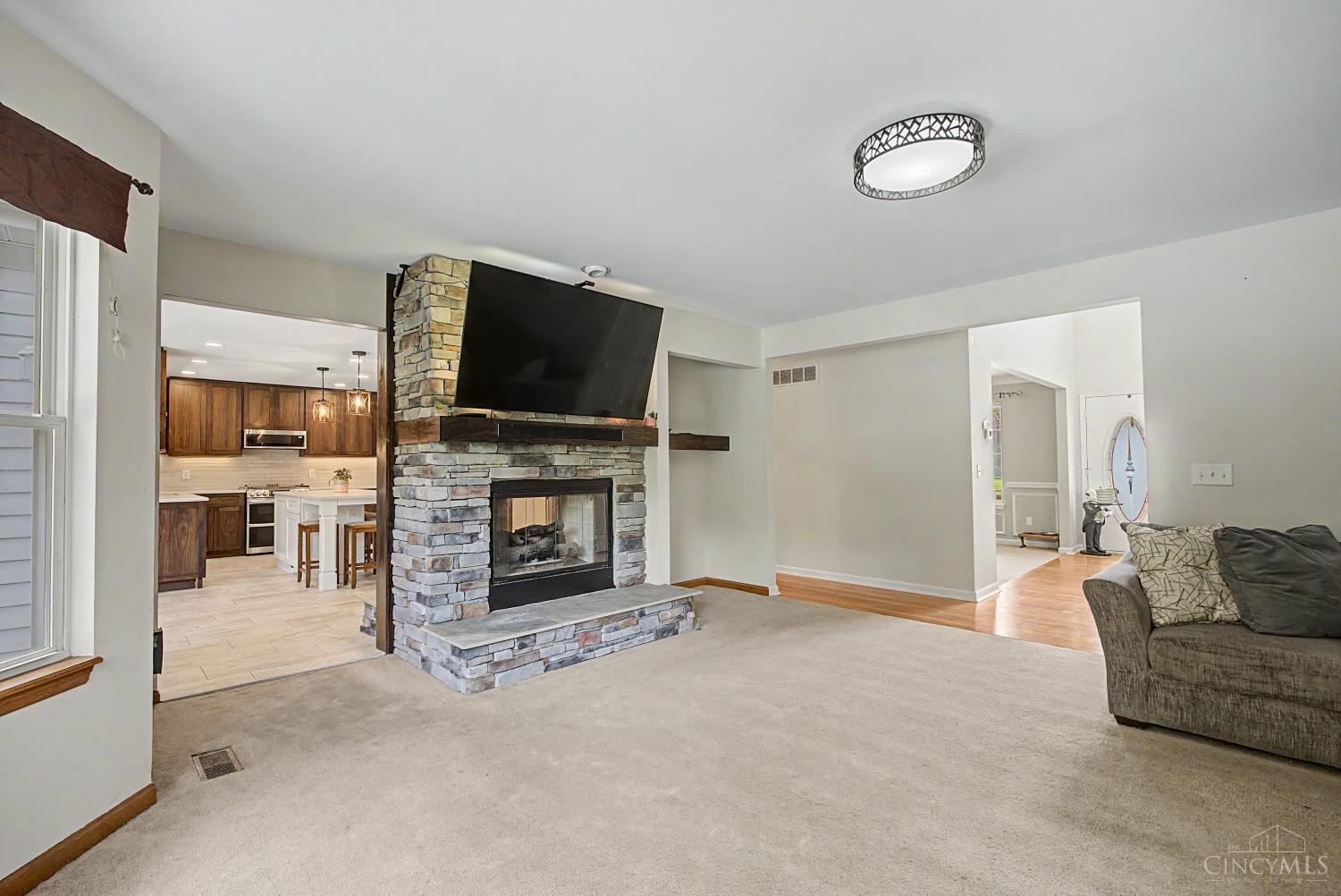 552 Virginia Lane, Union Twp, OH, 45244 — photo 12