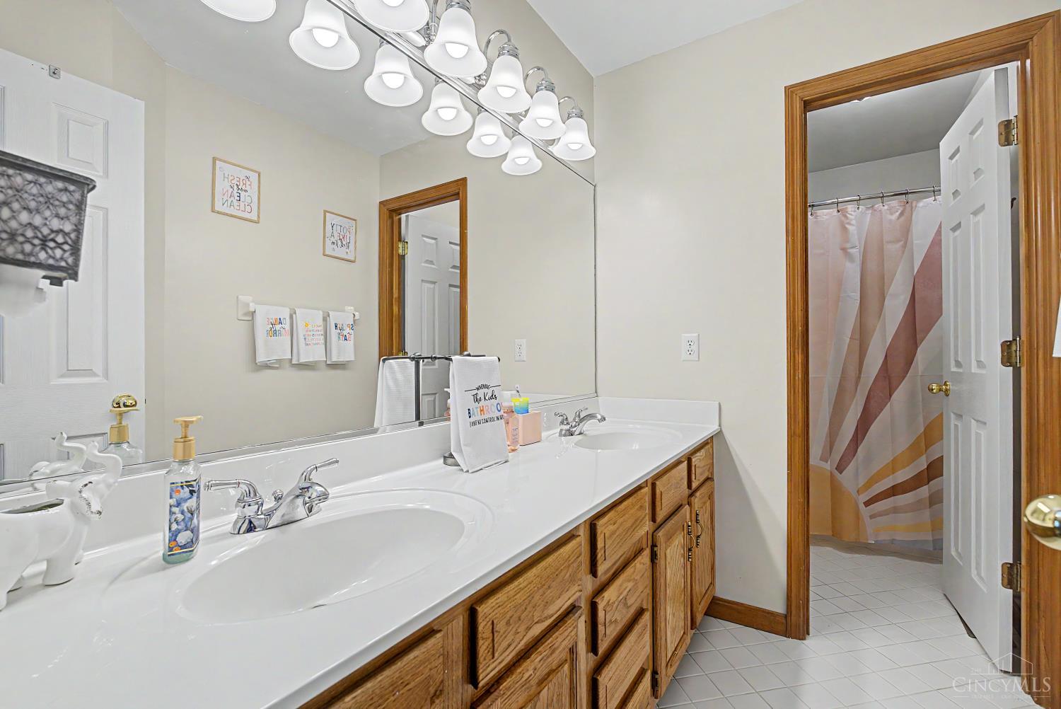 552 Virginia Lane, Union Twp, OH, 45244 — photo 35