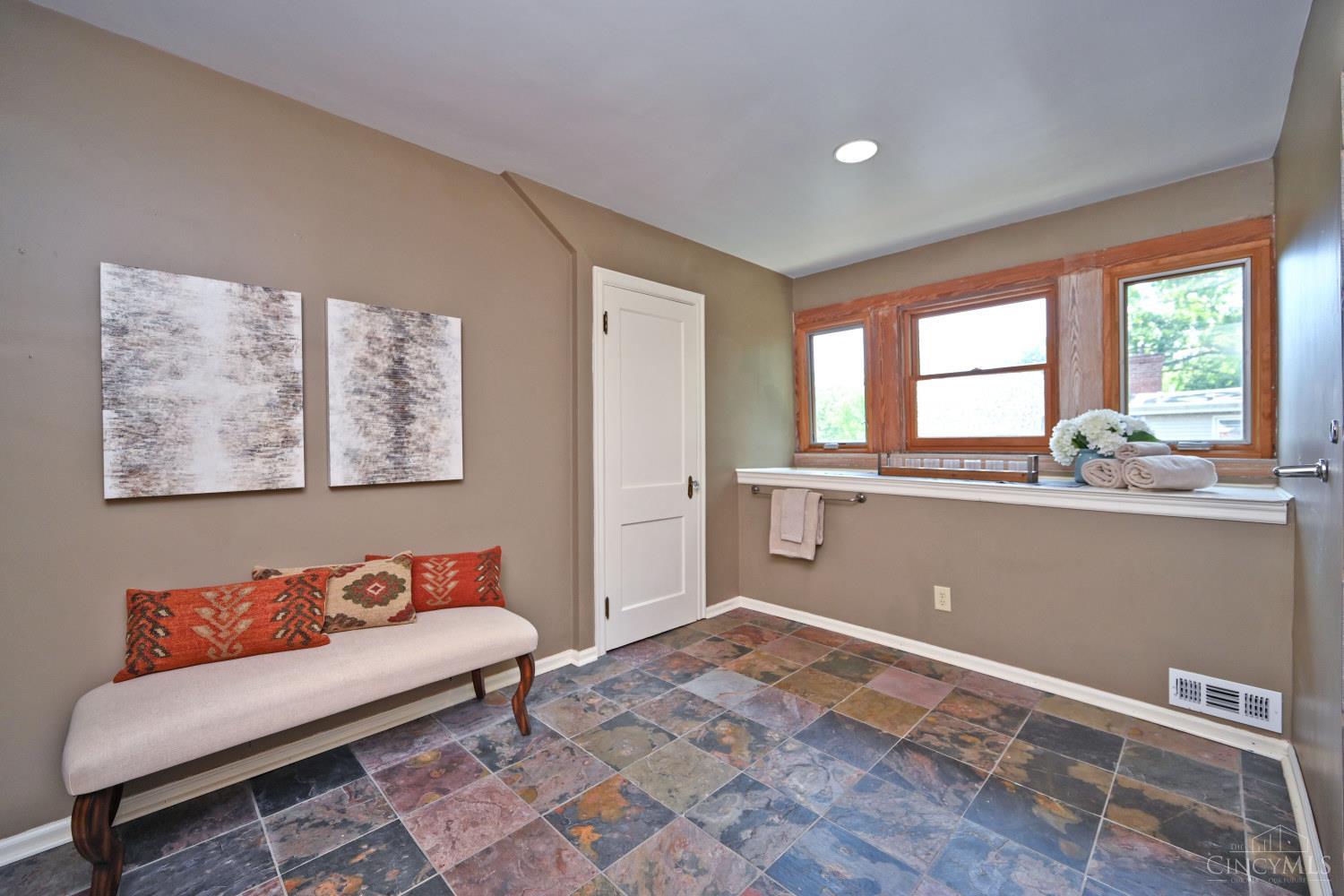 3321 Morrison Avenue, Cincinnati, OH, 45220 — photo 58