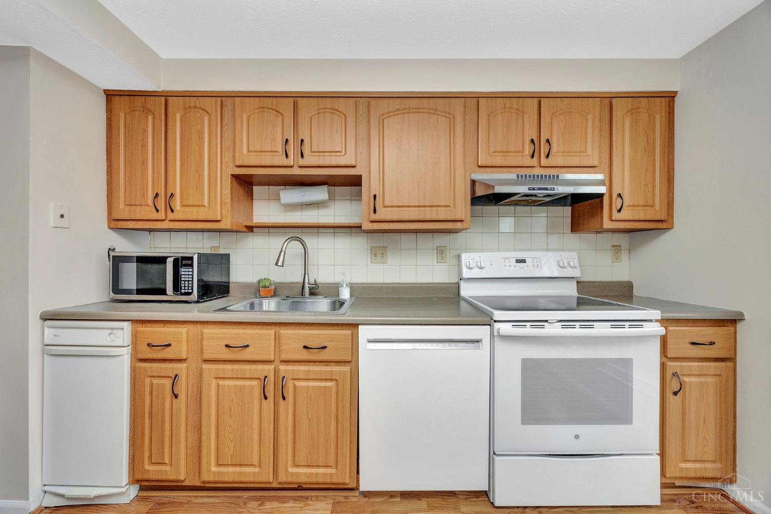 10917 Barrington Court, Sycamore Twp, OH, 45242 — photo 9