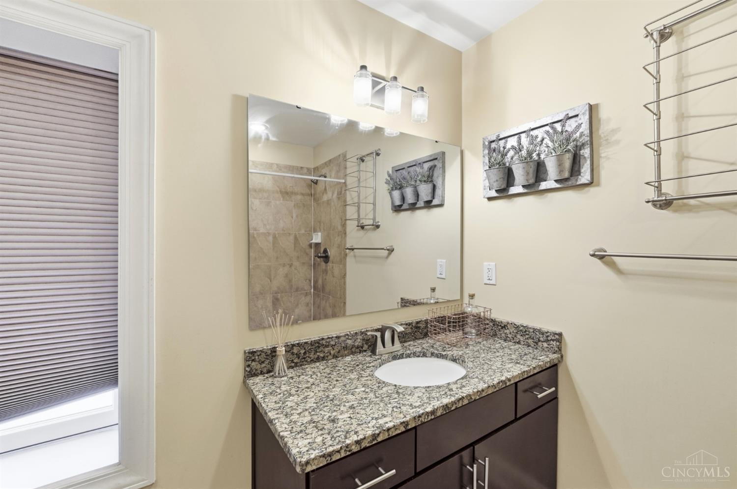 1326 Vine Street #G, Cincinnati, OH, 45202 — photo 35