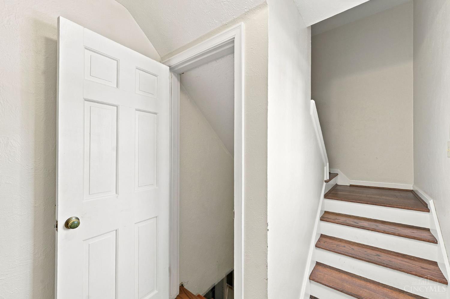 6239 Crestview Place, Cincinnati, OH, 45230 — photo 6