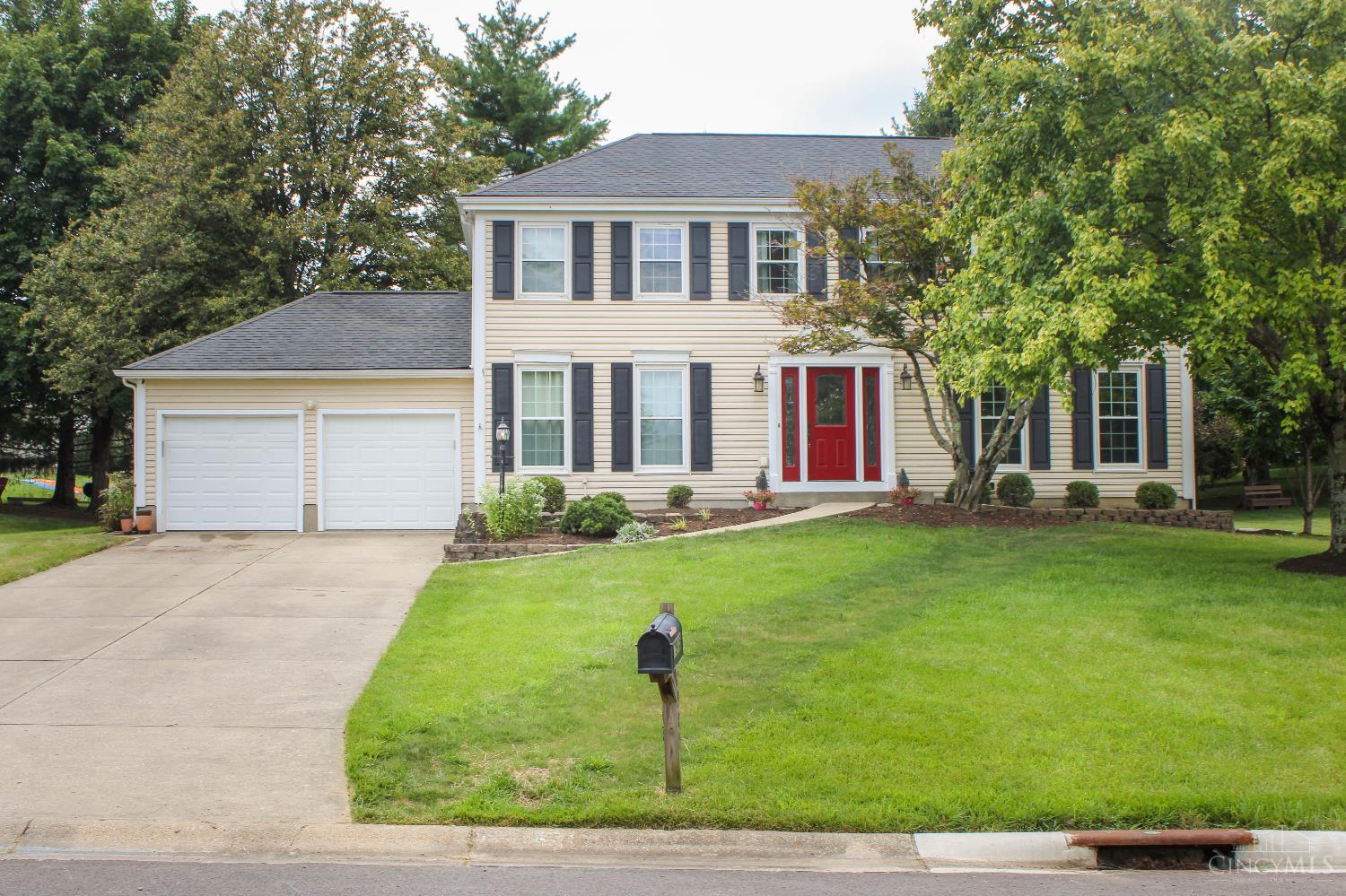 Homes for sale in Deerfield Twp., OH | 7905 Strawberry Hill Ln, Deerfield Twp., OH 45039 | MLS# 1886187