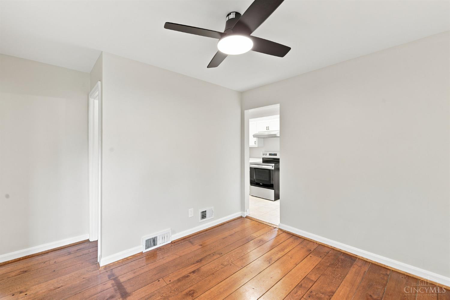 6239 Crestview Place, Cincinnati, OH, 45230 — photo 27
