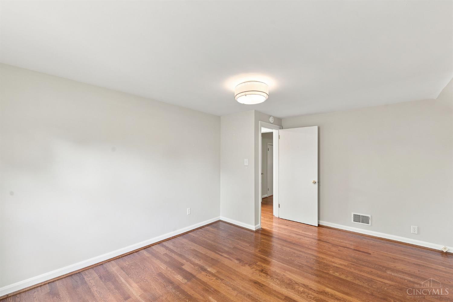 6239 Crestview Place, Cincinnati, OH, 45230 — photo 45