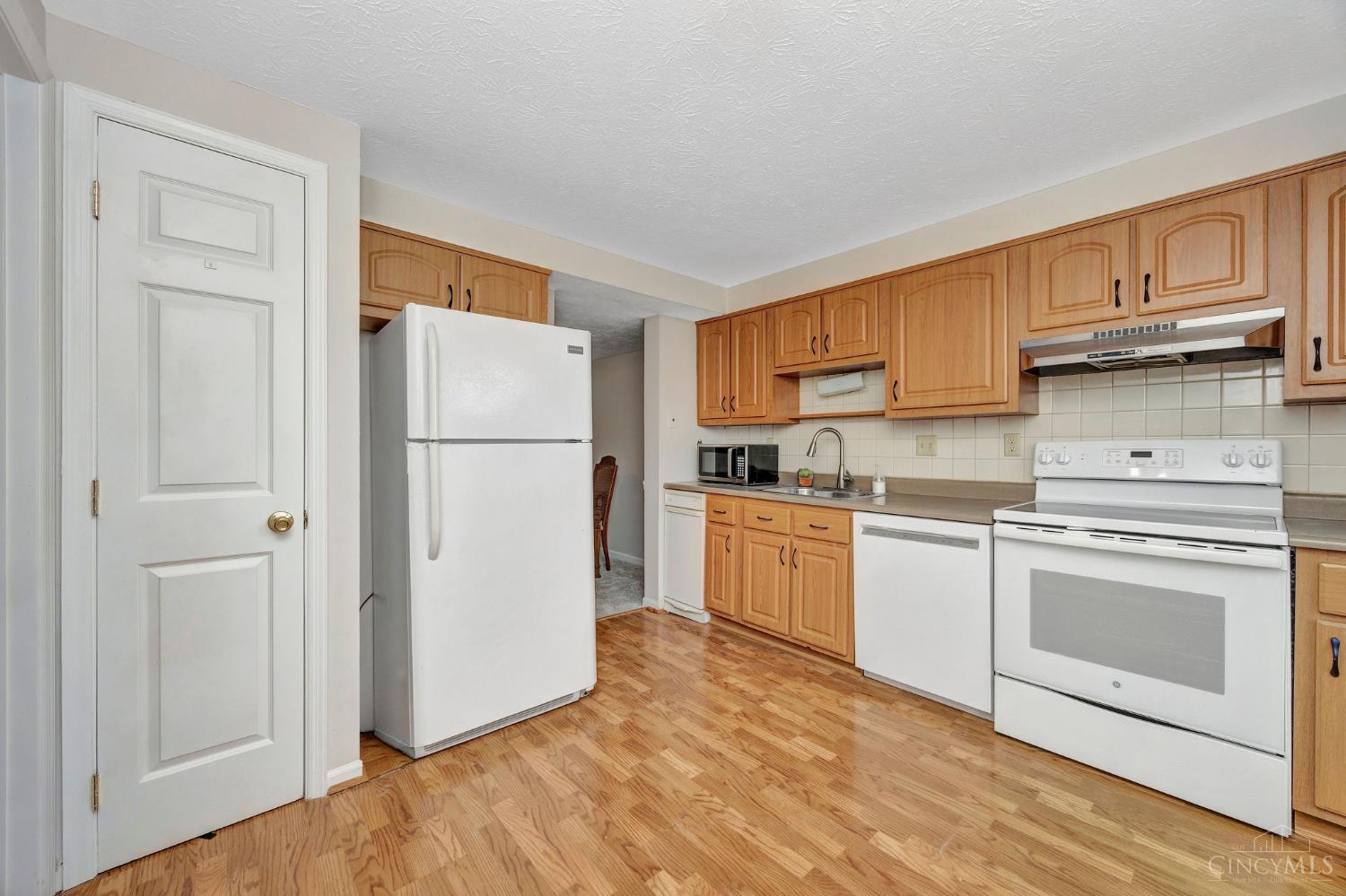 10917 Barrington Court, Sycamore Twp, OH, 45242 — photo 10