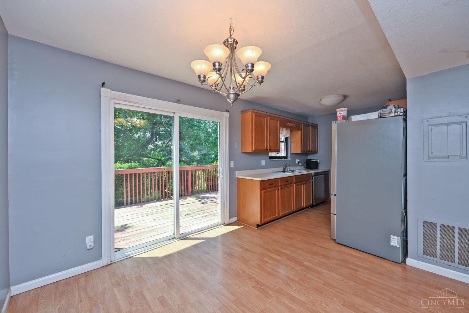 7903 Tall Timbers Drive, Miami Twp, OH, 45052 — photo 9