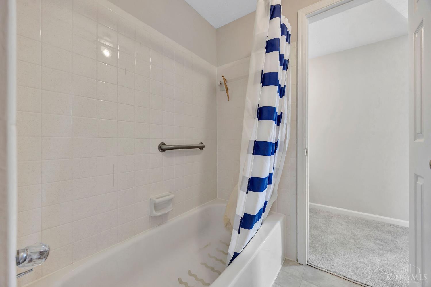 10917 Barrington Court, Sycamore Twp, OH, 45242 — photo 28