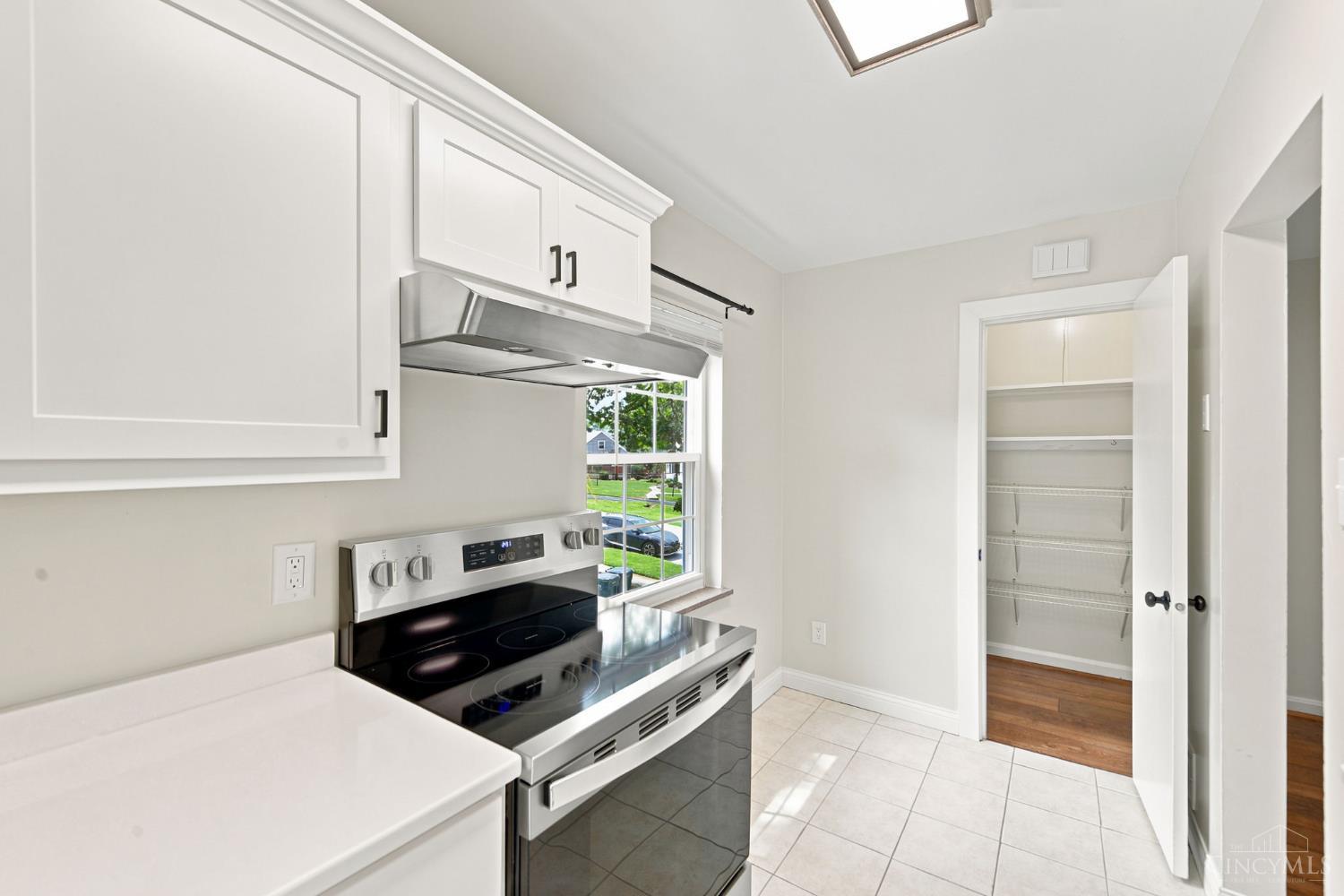 6239 Crestview Place, Cincinnati, OH, 45230 — photo 38