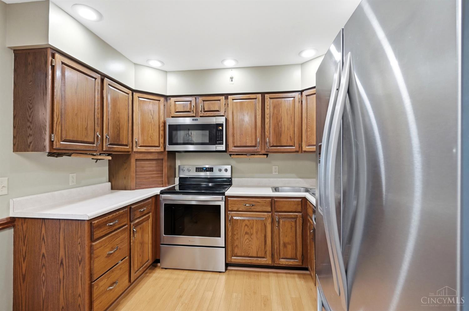 5745 Westgrove Drive, Green Twp, OH, 45248 — photo 12