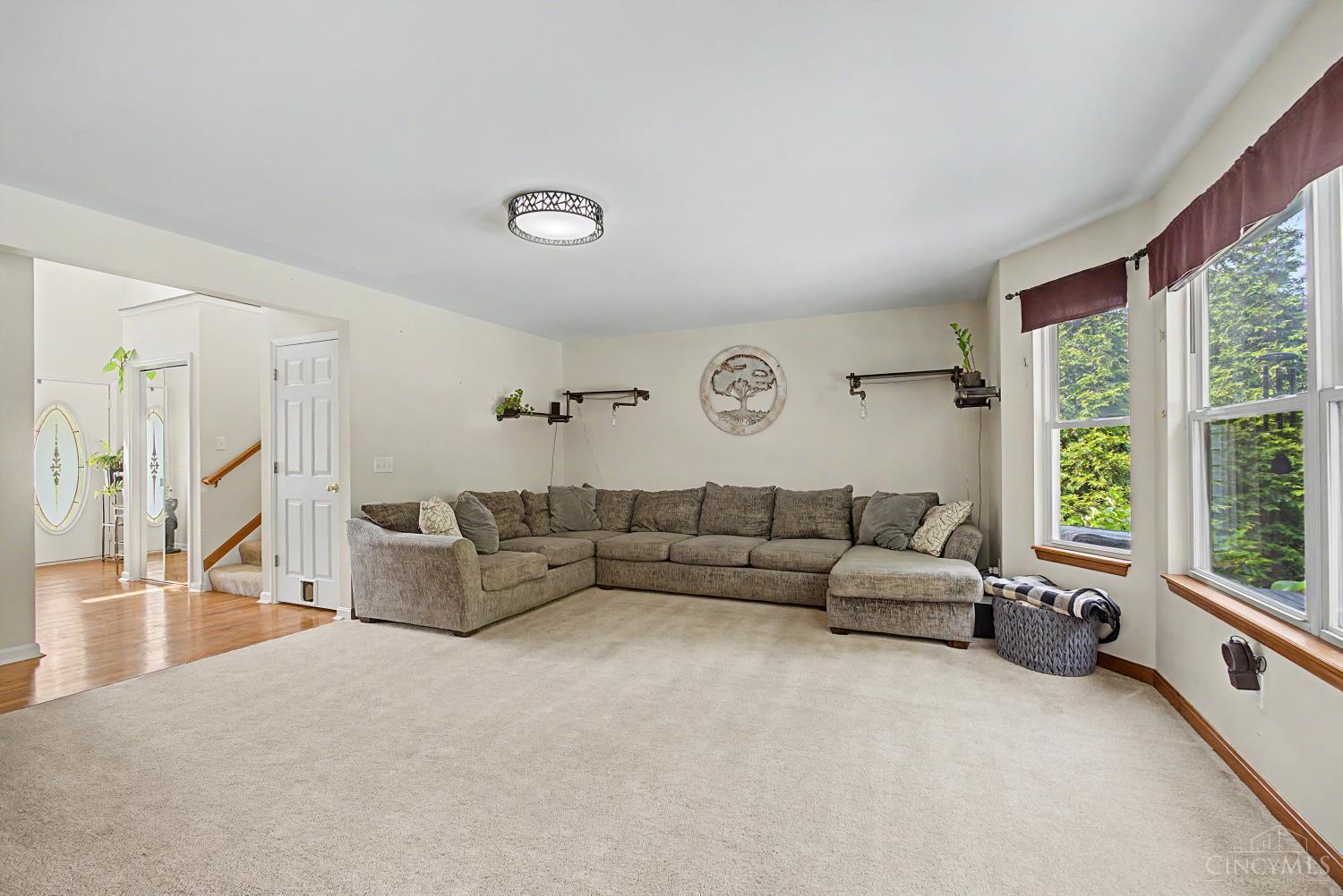 552 Virginia Lane, Union Twp, OH, 45244 — photo 11