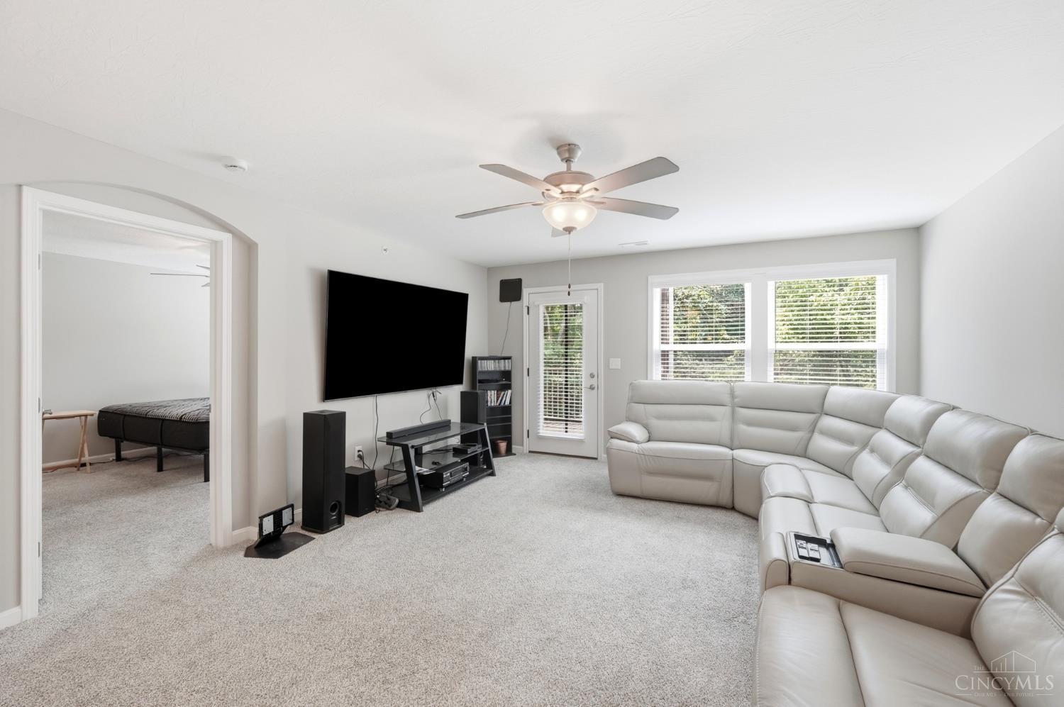 653 Tradition Ridge, Union Twp, OH, 45245 — photo 9