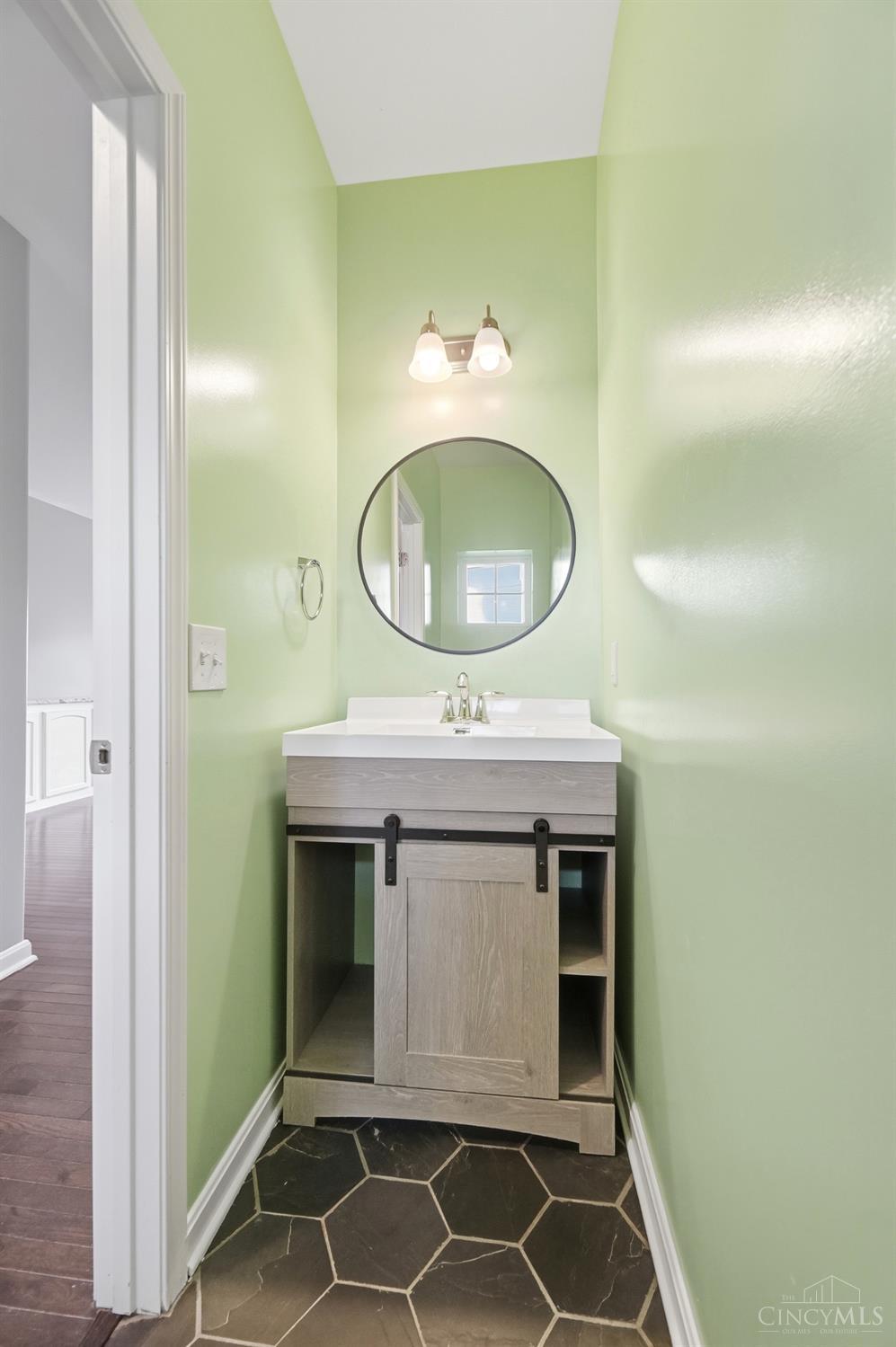 5752 Rhode Island Avenue, Cincinnati, OH, 45237 — photo 26