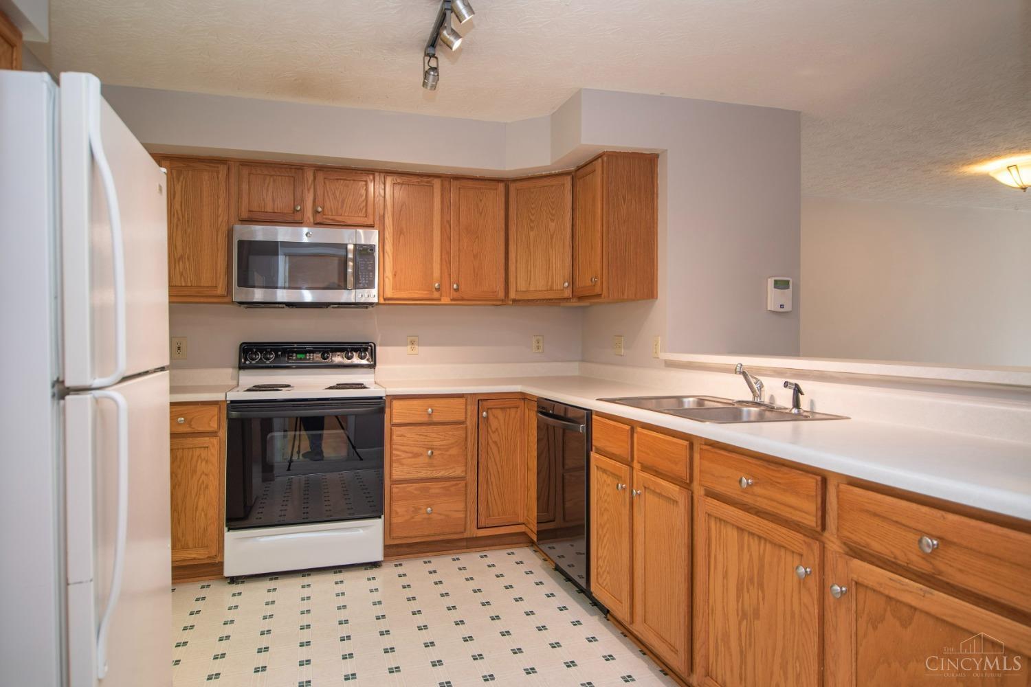 870 Southmeadow Circle #102, Springfield Twp., OH, 45231 — photo 11