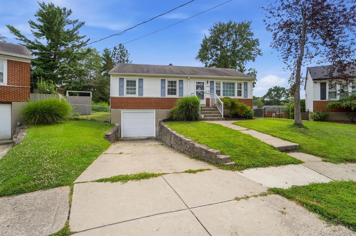 5745 Westgrove Drive, Green Twp, OH, 45248 — photo 4