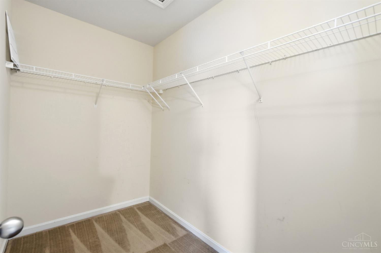 5752 Rhode Island Avenue, Cincinnati, OH, 45237 — photo 42
