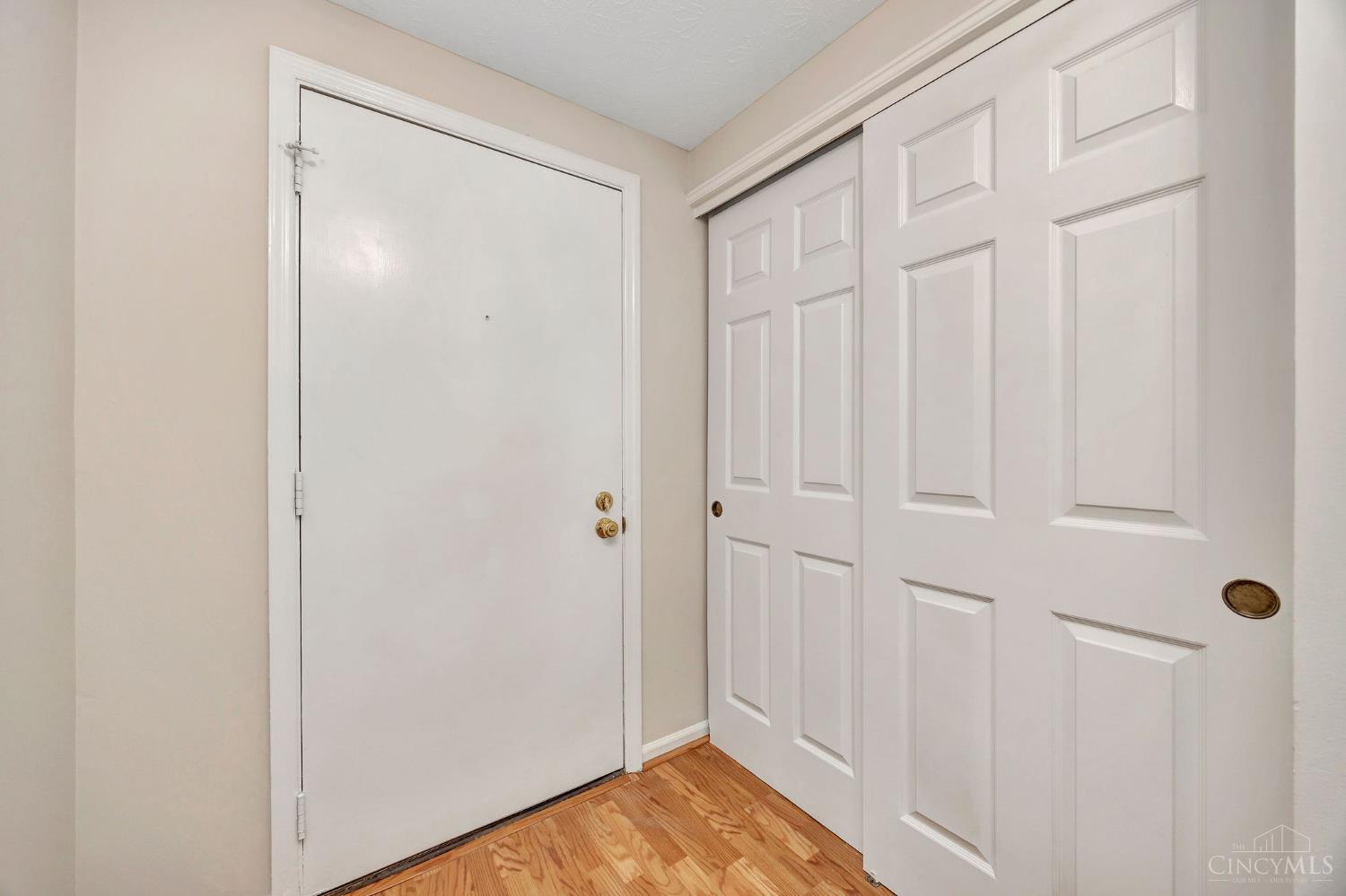 10917 Barrington Court, Sycamore Twp, OH, 45242 — photo 5