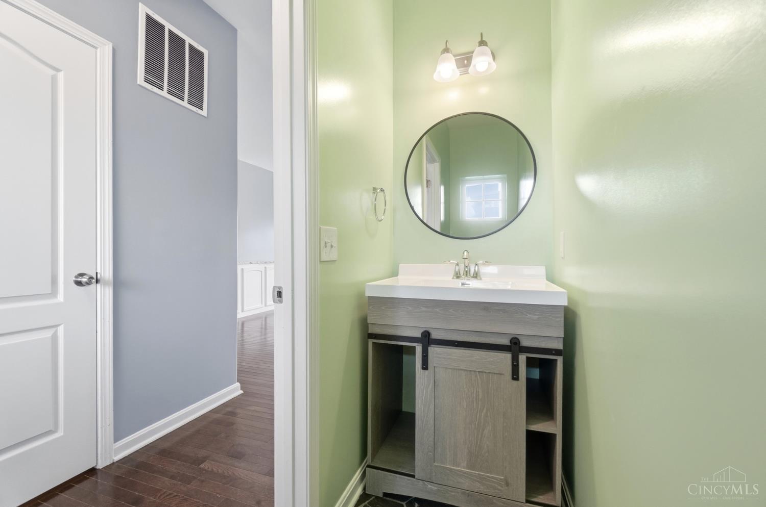 5752 Rhode Island Avenue, Cincinnati, OH, 45237 — photo 25