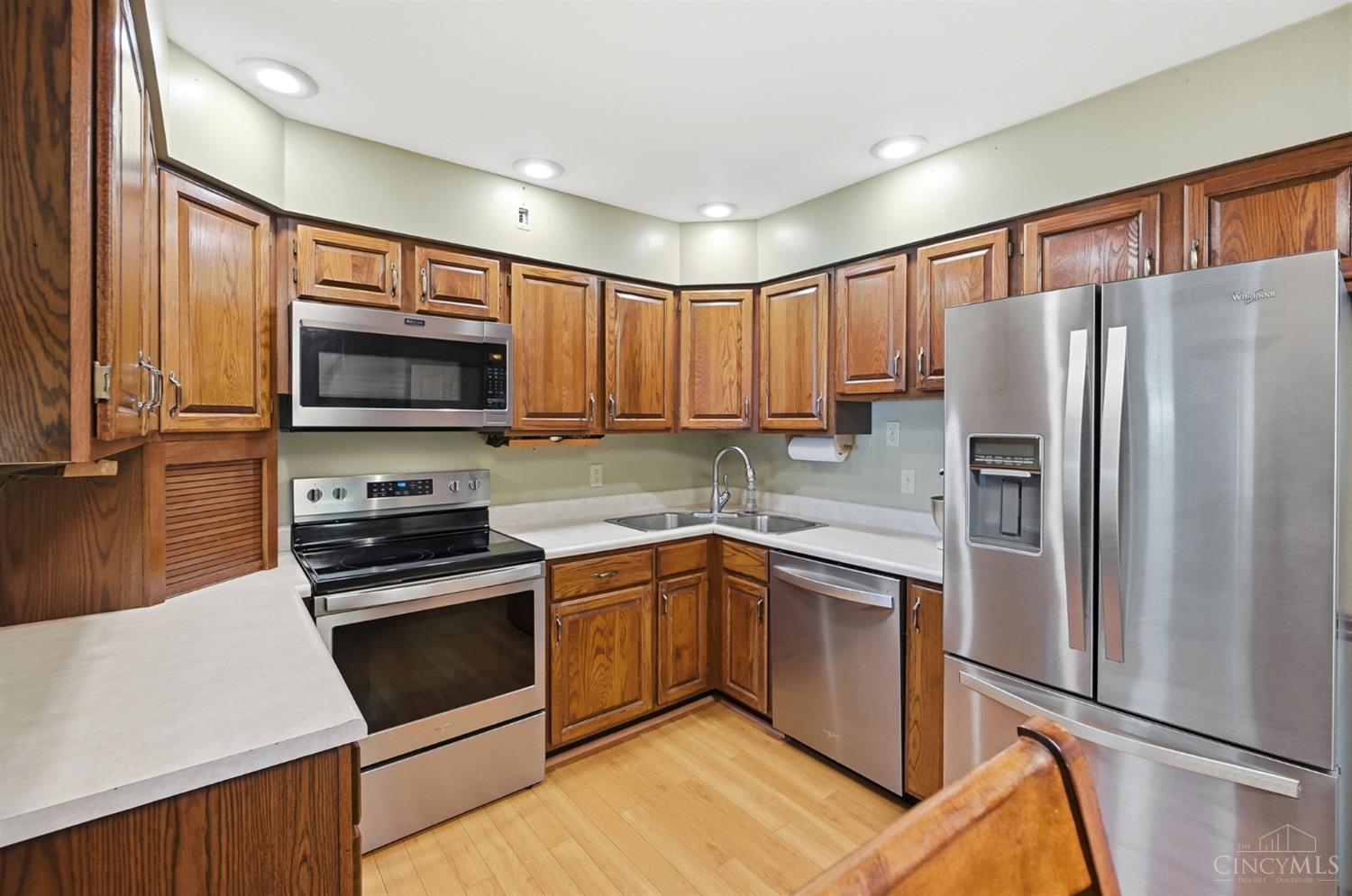 5745 Westgrove Drive, Green Twp, OH, 45248 — photo 11