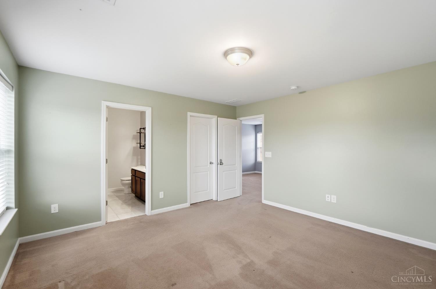 5752 Rhode Island Avenue, Cincinnati, OH, 45237 — photo 34