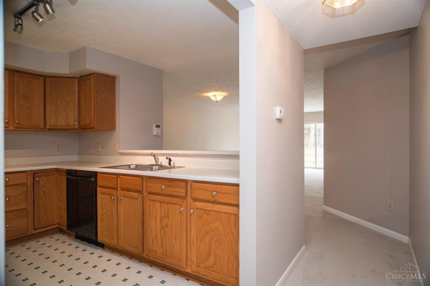 870 Southmeadow Circle #102, Springfield Twp., OH, 45231 — photo 10