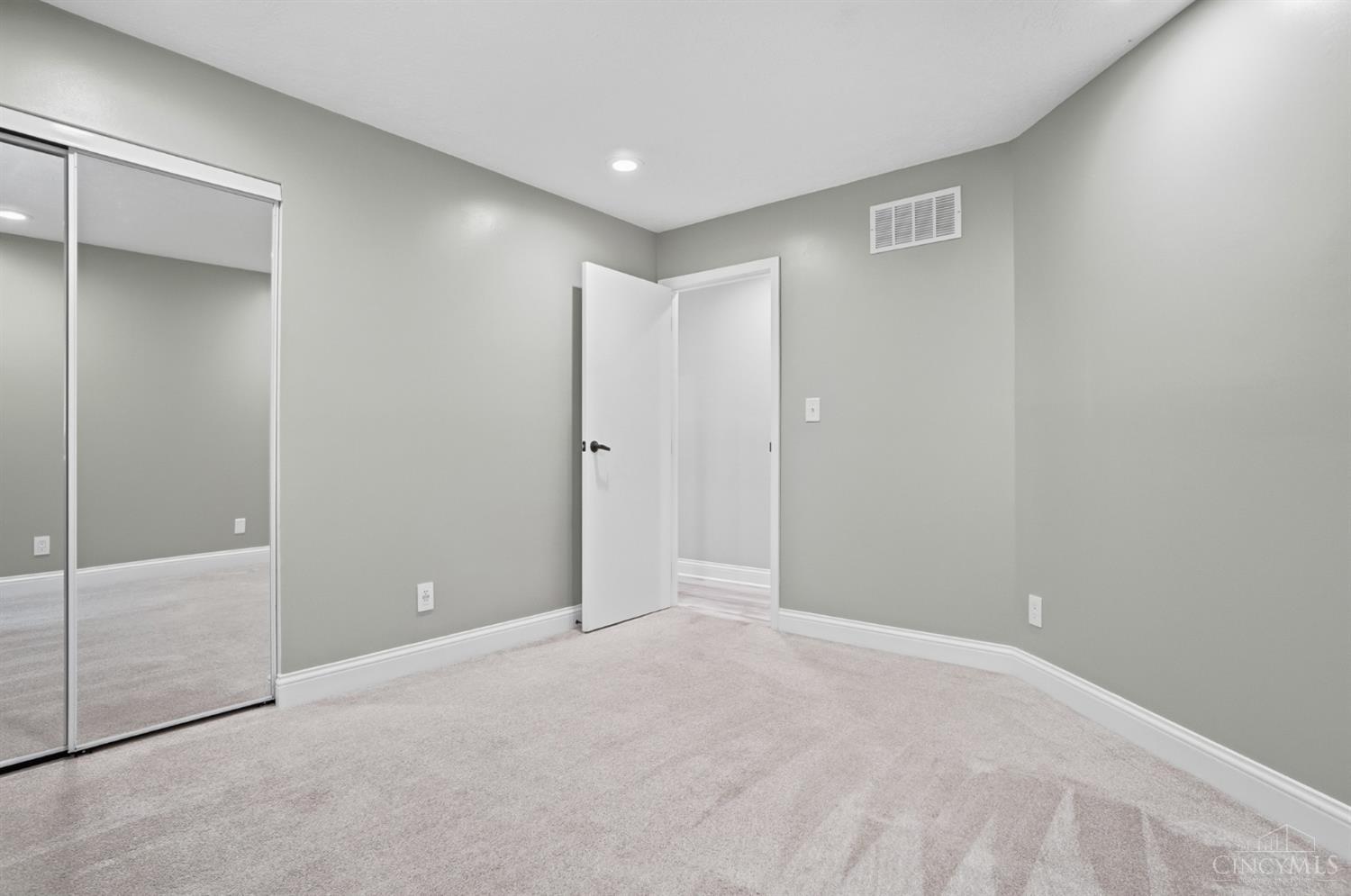 6594 Springdale Road, Colerain Twp, OH, 45247 — photo 33