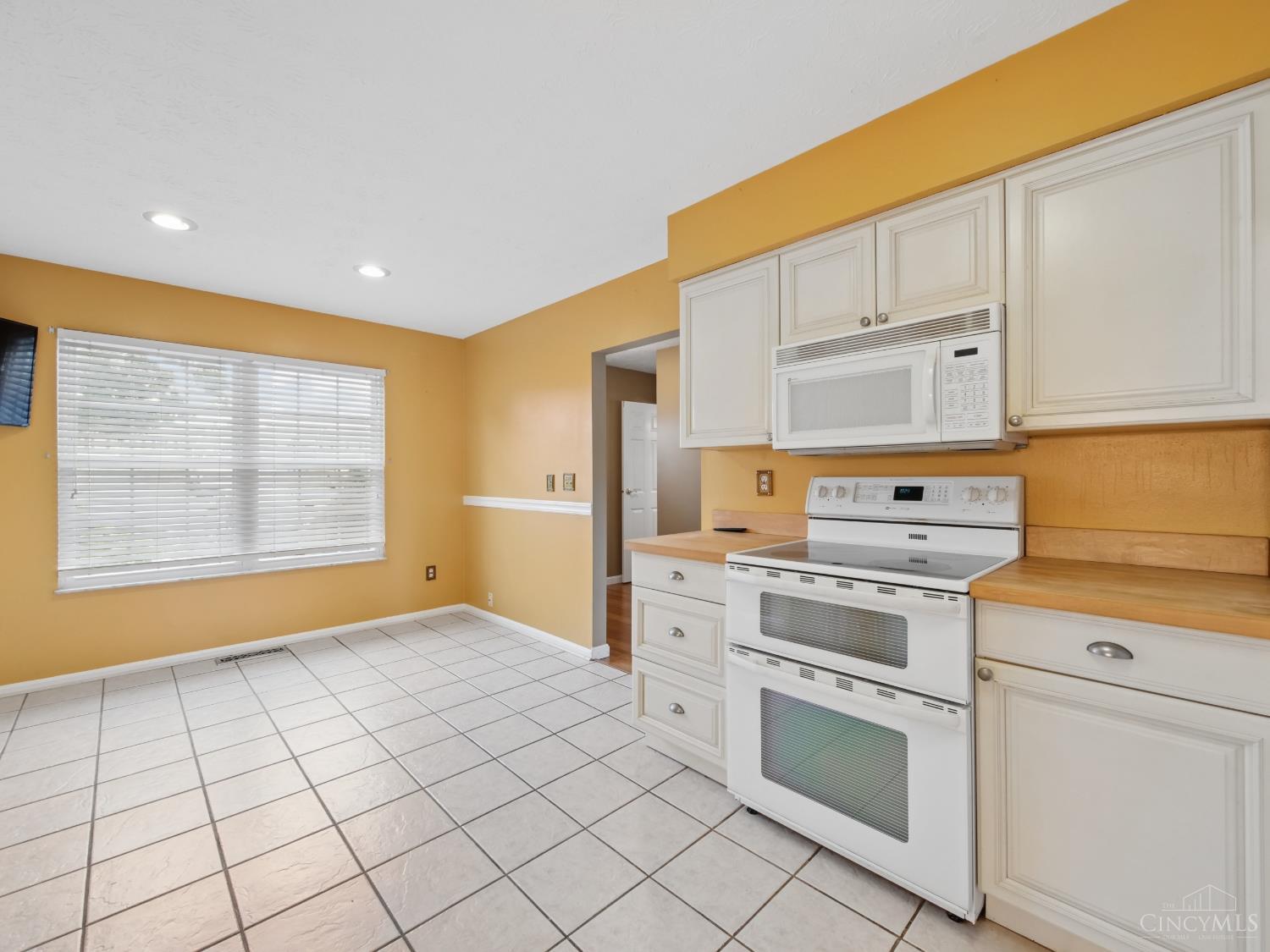 42 Applewood Drive, Fairfield, OH, 45014 — photo 8