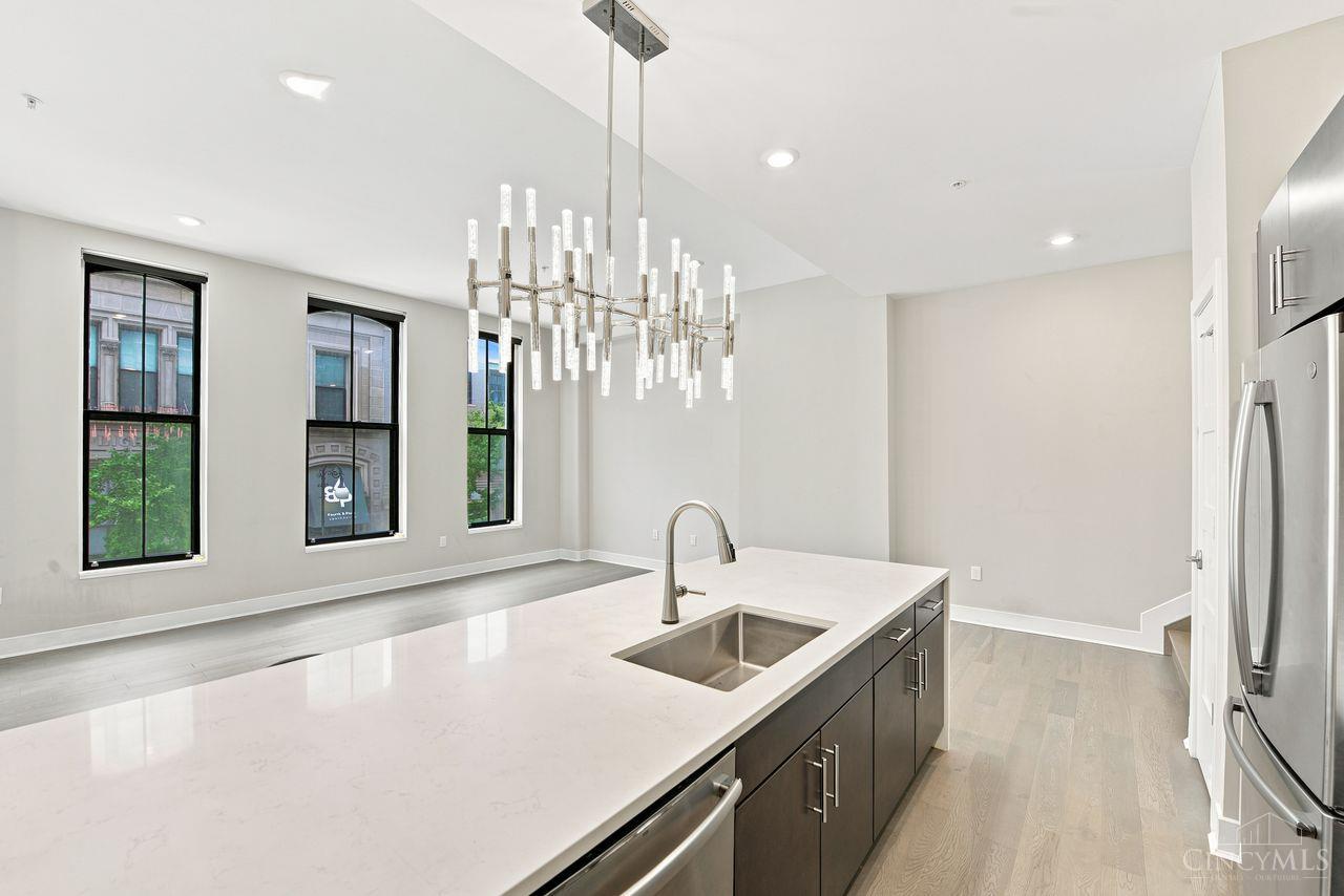 411 Plum Street #203, Cincinnati, OH, 45202 — photo 11