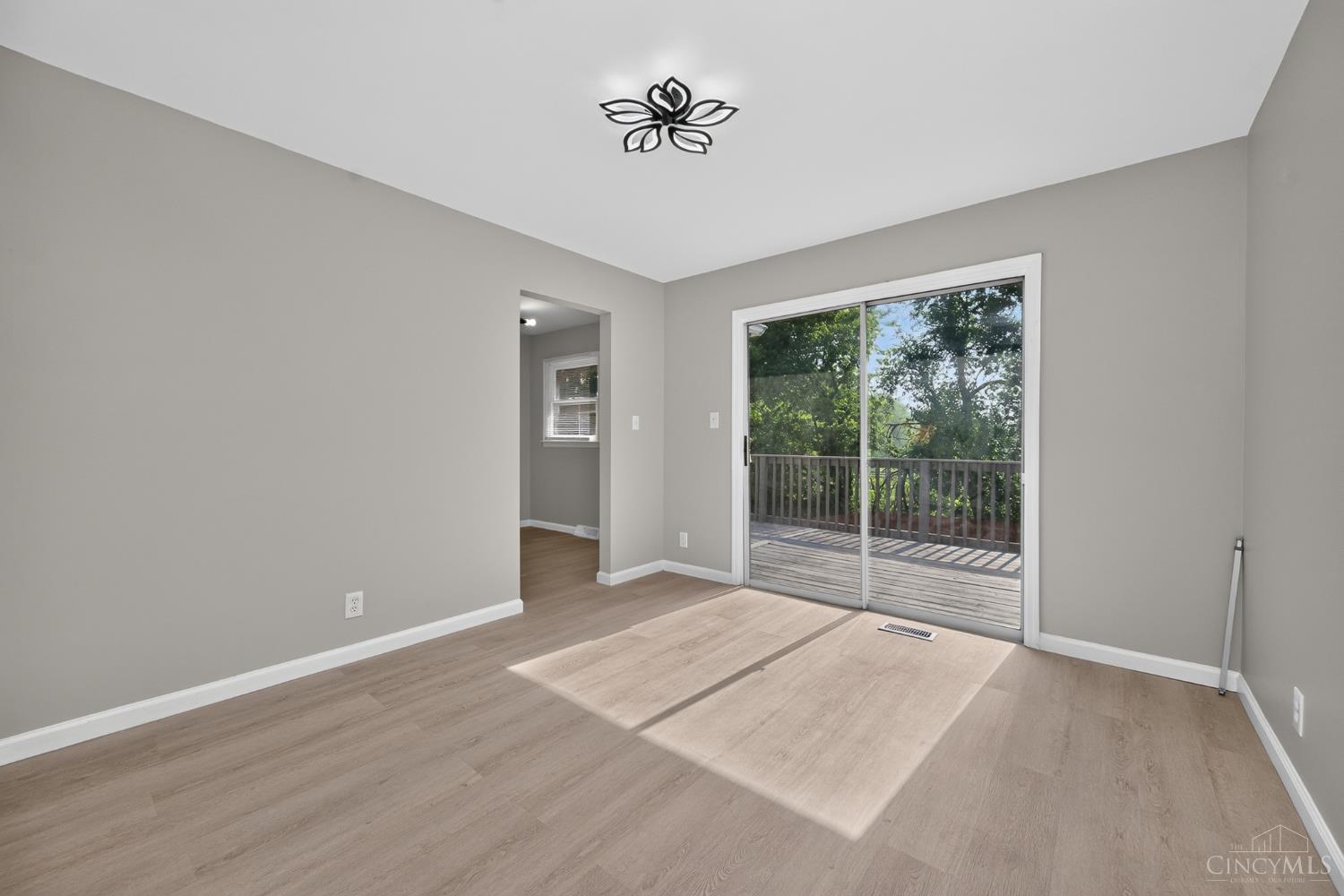 414 Holland Drive, Trenton, OH, 45067 — photo 13