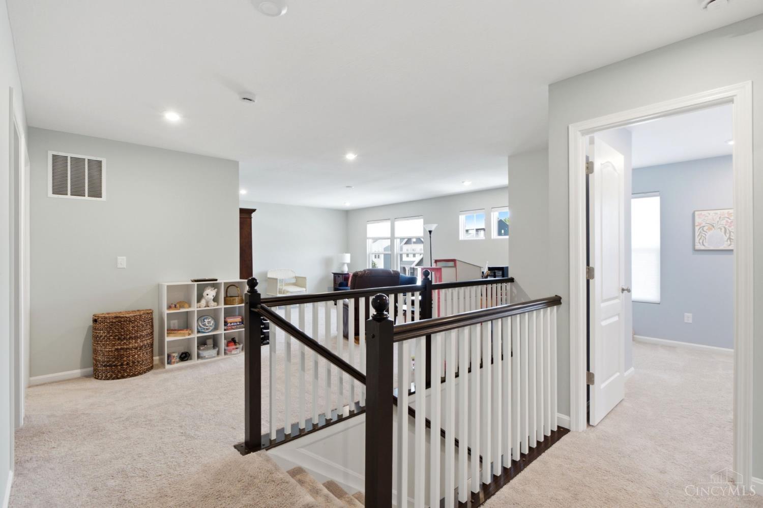 1251 Heathgate Way, Fairborn, OH, 45324 — photo 24