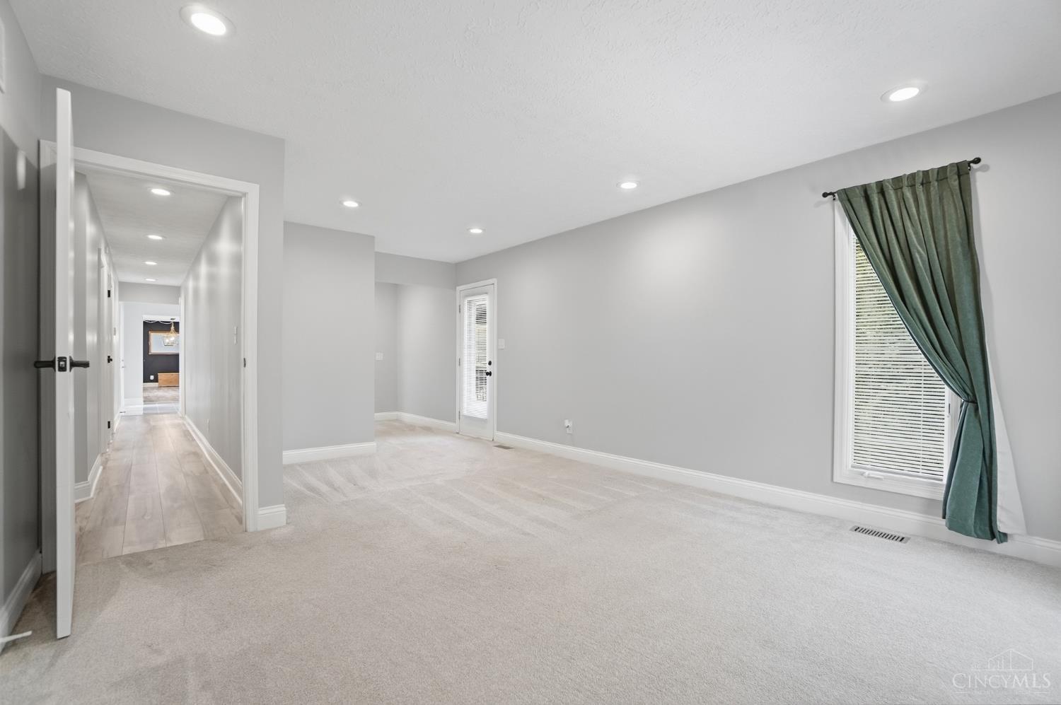 6594 Springdale Road, Colerain Twp, OH, 45247 — photo 18
