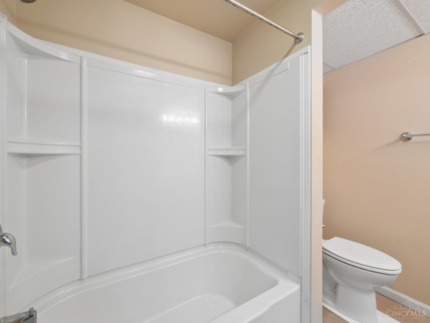 42 Applewood Drive, Fairfield, OH, 45014 — photo 30