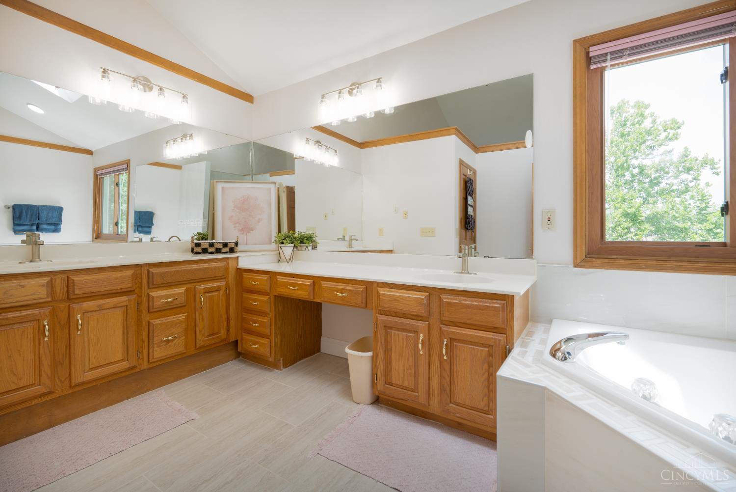 8481 Old Shaw Way, West Chester, OH, 45069 — photo 26