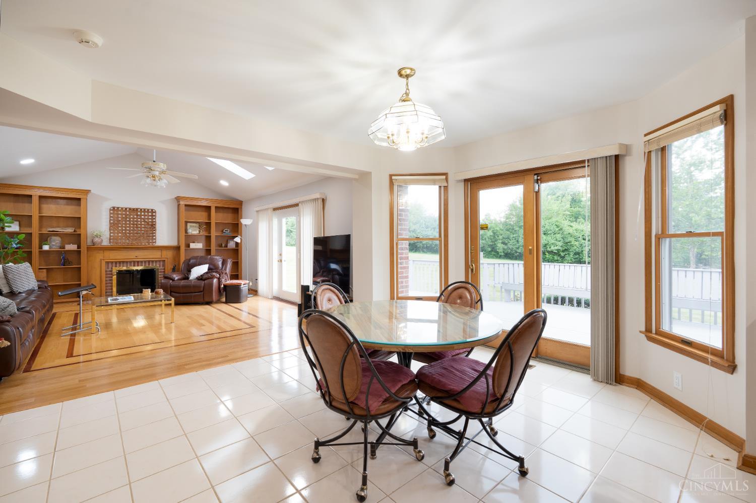 8481 Old Shaw Way, West Chester, OH, 45069 — photo 16