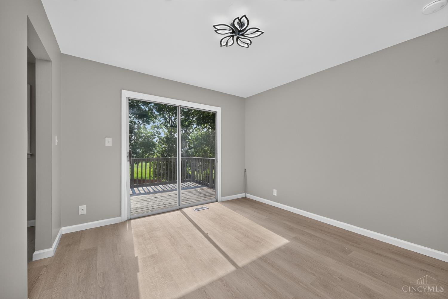 414 Holland Drive, Trenton, OH, 45067 — photo 14