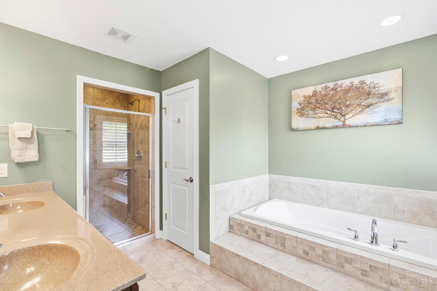 951 Volterra Lane, Cincinnati, OH, 45206 — photo 57