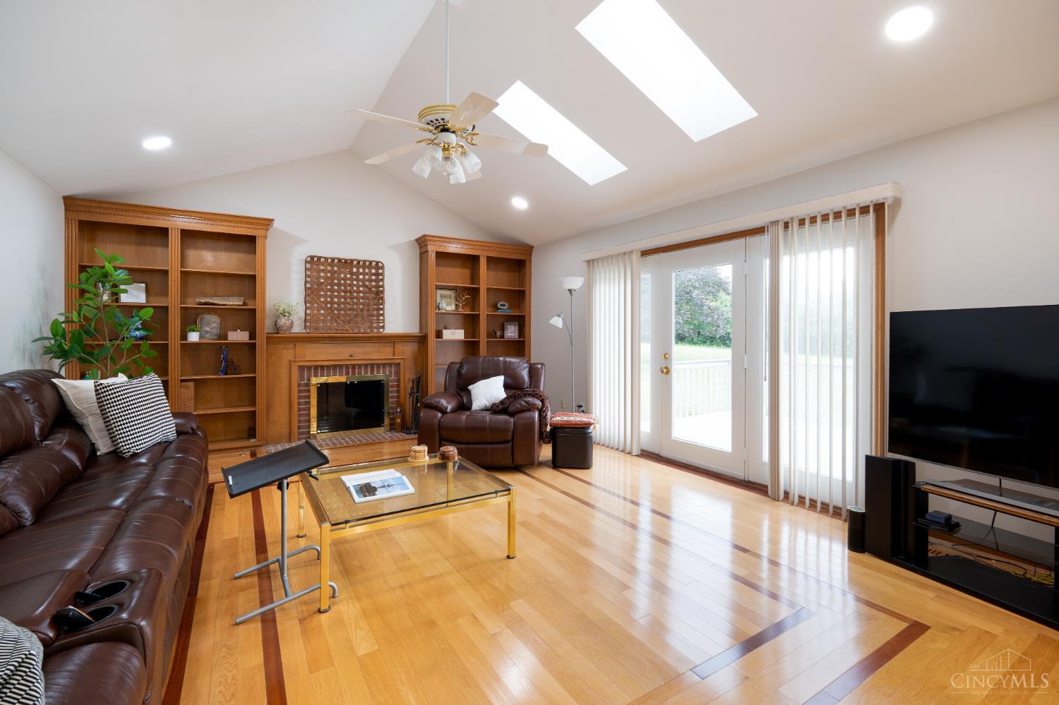 8481 Old Shaw Way, West Chester, OH, 45069 — photo 17