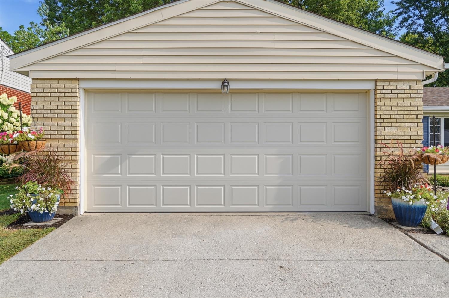 4th image of 834 Holyoke Dr, Forest Park, OH 45240 | MLS# 1887463