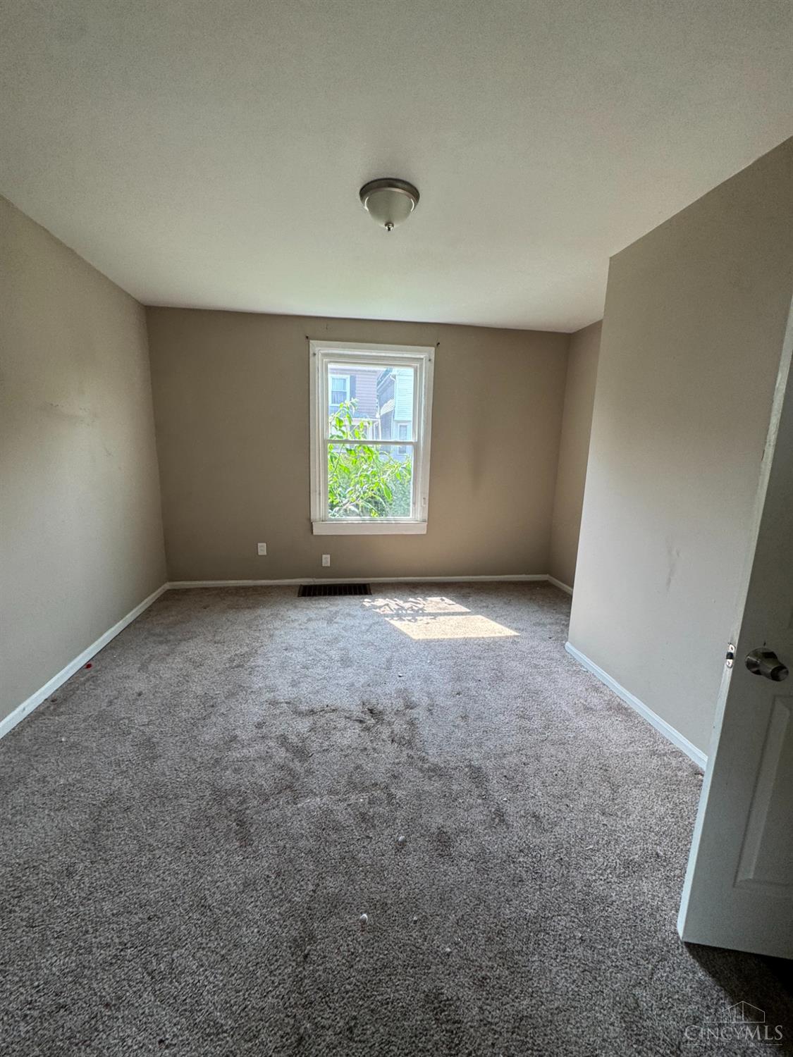 2404 Elmo Avenue, Hamilton, OH, 45015 — photo 10