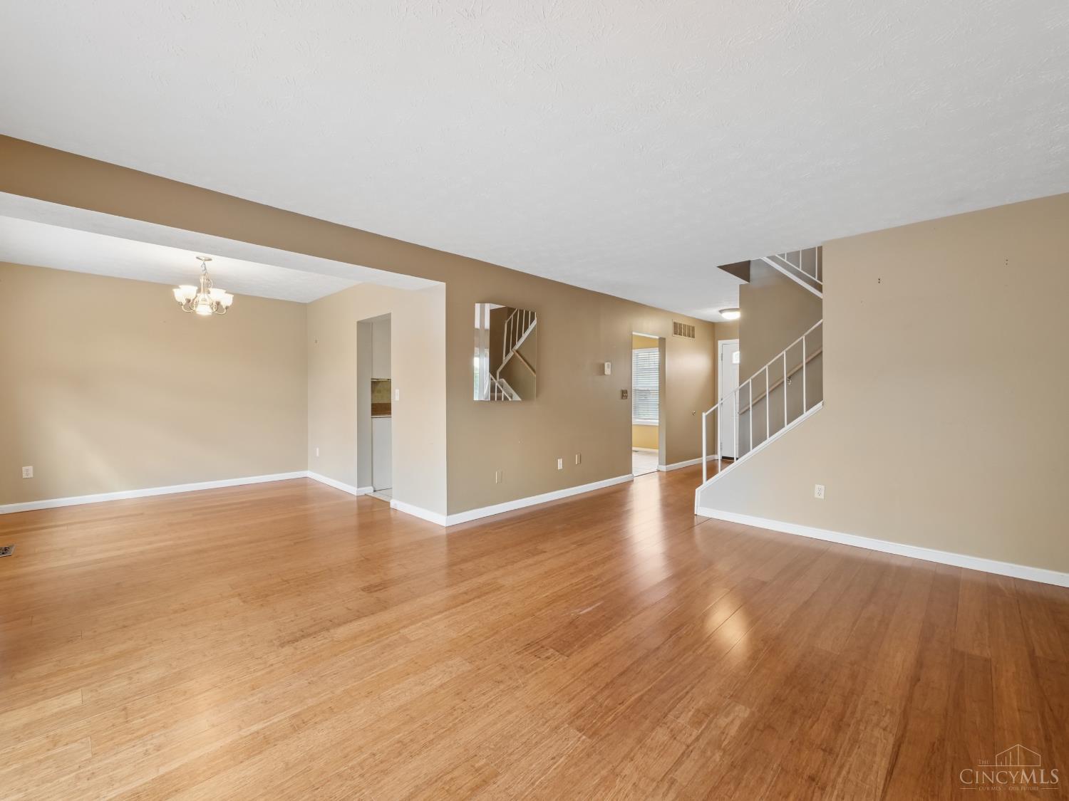 42 Applewood Drive, Fairfield, OH, 45014 — photo 3